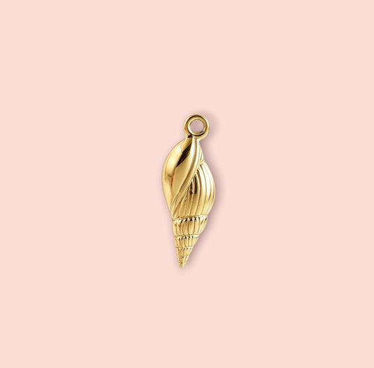 18K Gold Plated Full Conch Shell Charm
