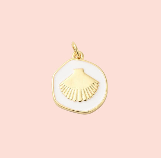 18K Gold Plated Scallop Disc Charm